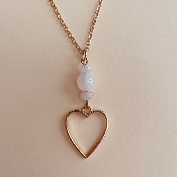 💖 Heart Open to Love Necklace 💖 Rose Quartz Open Heart Pendant Necklace - Picture 2 of 5